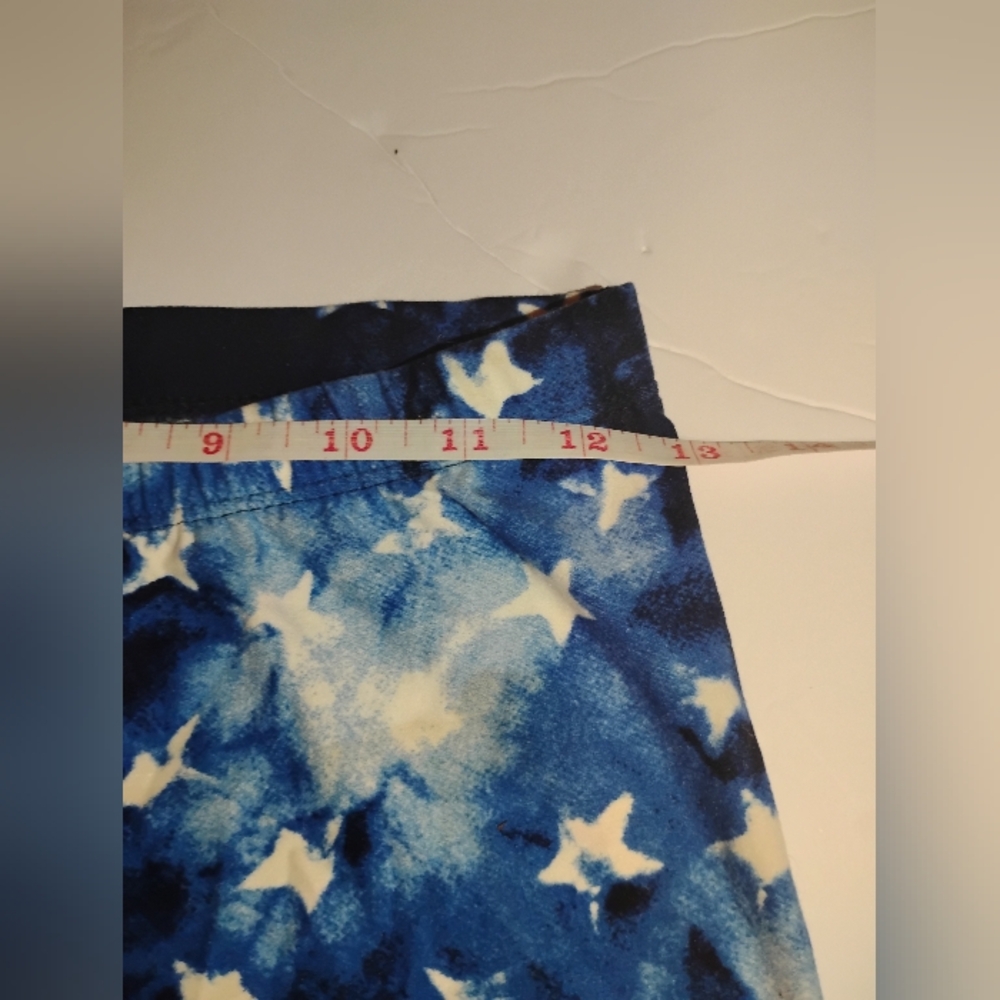 Blue Star Pattern Capris - Picture 4 of 4